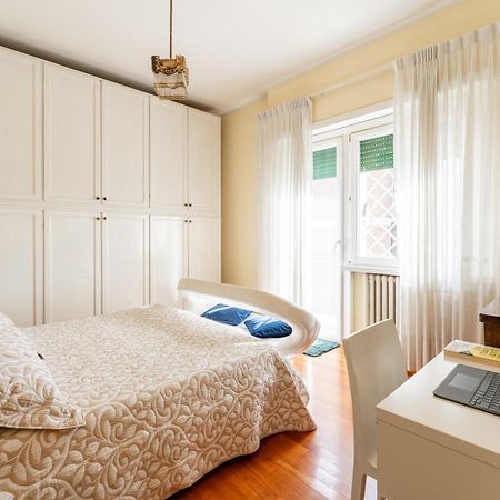 Colombo Penthouse Wi Fi Netflix Ac Hotel Рим Екстериор снимка